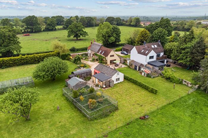 4 Bedroom Detached House For Sale In Netherton Road, Appleton, OX13