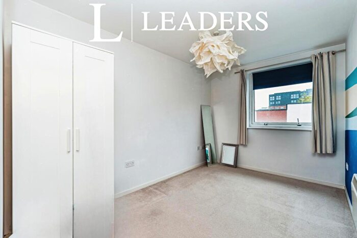 2 Bedroom Apartment To Rent In Sirocco, Ocean Village, SO14