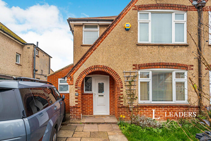 3 Bedroom Semi Detached House To Rent In South Way, PO21