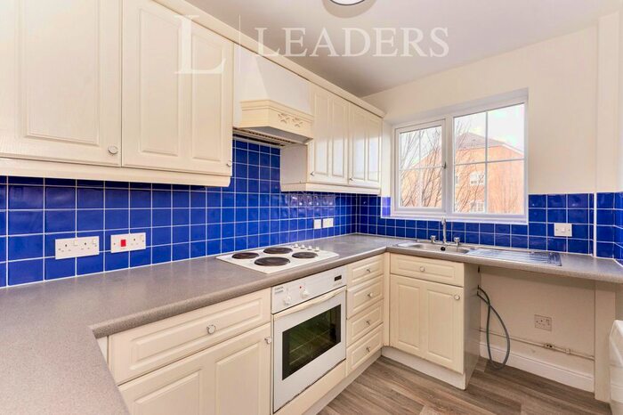 2 Bedroom Flat To Rent In Heathcote Close, Chester, CH2