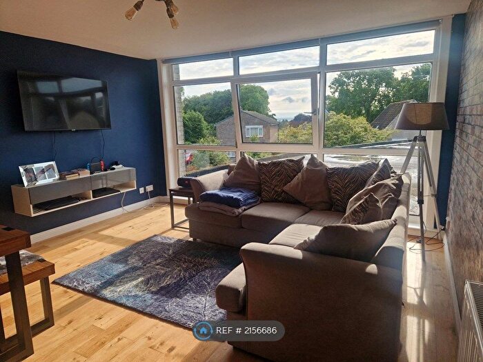 2 Bedroom Flat To Rent In Forthview Court, Falkirk, FK1