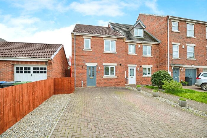 3 Bedroom End Terrace House For Sale In Phoenix Grove, Northallerton, North Yorkshire, DL7