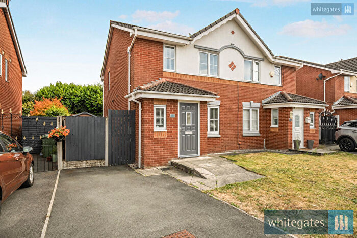 3 Bedroom Semi Detached House For Sale In Amethyst Close, Litherland, Liverpool, Merseyside, L21