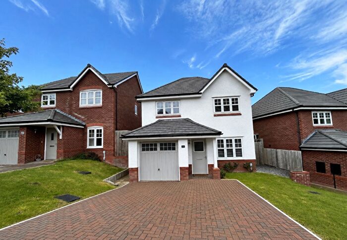 3 Bedroom Detached House For Sale In Bryn Y Mor, Old Colwyn, LL29