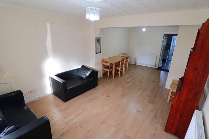 2 Bedroom Terraced House To Rent In Youngs Road, Ilford, IG2