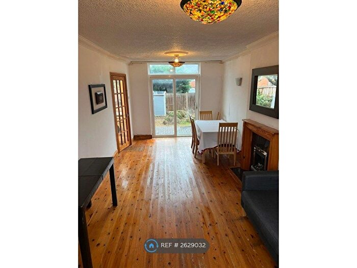 3 Bedroom Terraced House To Rent In Cornelius Street, Coventry, CV3