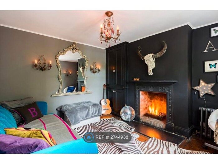 2 Bedroom Detached House To Rent In Marle Hill Parade, Cheltenham, GL50