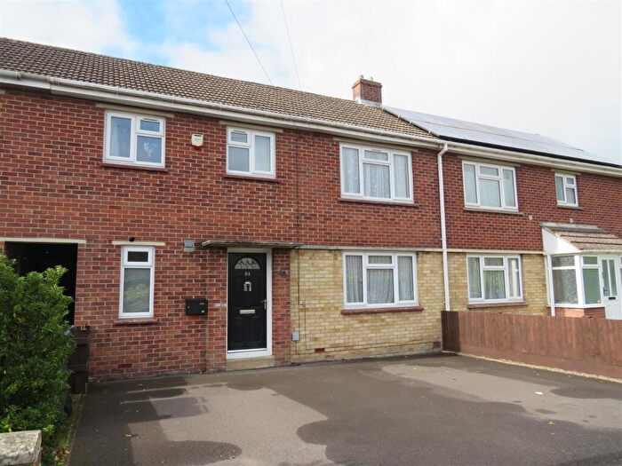 3 Bedroom Terraced House For Sale In Mayenne Place, Devizes, SN10
