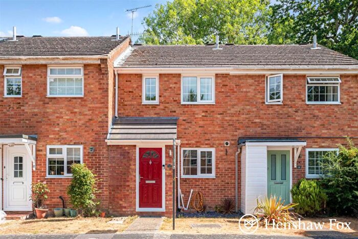 2 Bedroom Terraced House For Sale In Goldcrest Gardens, Southampton, Hampshire, SO16