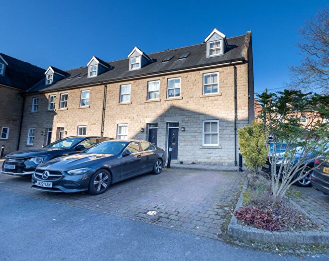 3 Bedroom Terraced House To Rent In Denison Hall, Hanover Square, Leeds, LS3