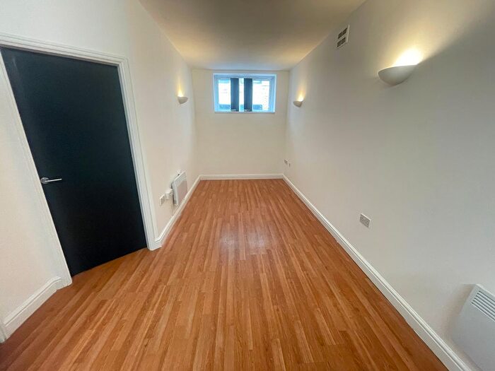 1 Bedroom Flat To Rent In Welford Road, Leicester, LE2