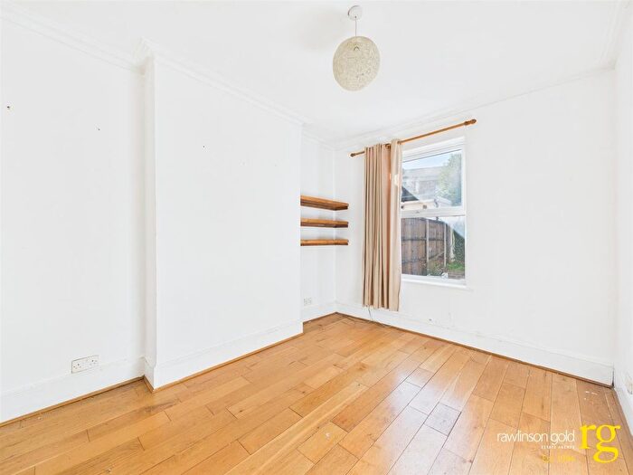 3 Bedroom Terraced House For Sale In Fairholme Road, Harrow, HA1