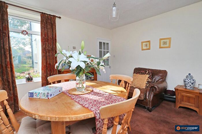3 Bedroom Terraced House For Sale In Fife Street, Nuneaton, CV11