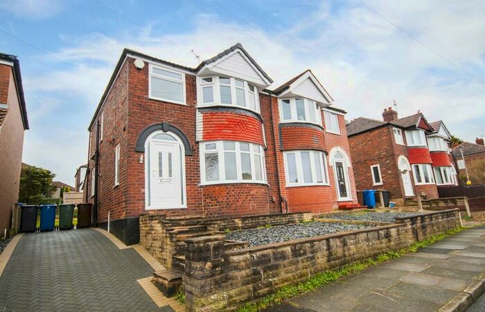 3 Bedroom House To Rent In Stanway Road, Whitefield, Manchester, M45