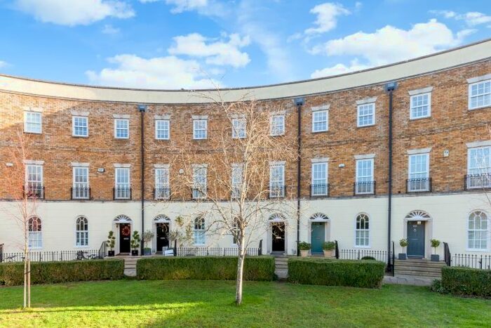 4 Bedroom Town House To Rent In Rutherway, Oxford, OX2