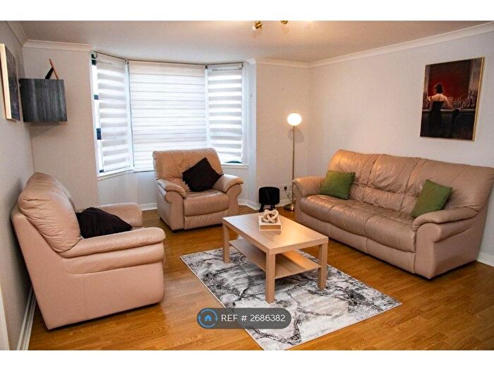 2 Bedroom Flat To Rent In Riverside Drive, Aberdeen, AB11