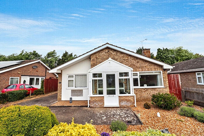 3 Bedroom Detached Bungalow For Sale In Bracken Road, South Wootton, PE30