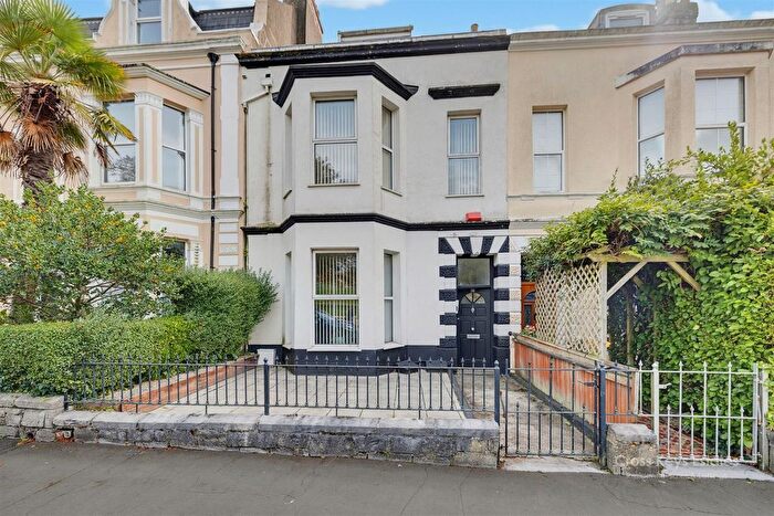 3 Bedroom Flat To Rent In Lipson Road, St Judes, PL4
