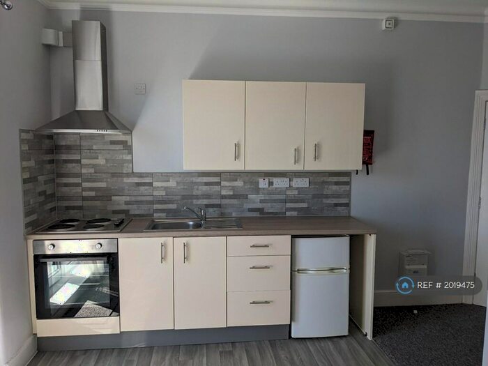 Studio To Rent In Lilymead Avenue, Bristol, BS4