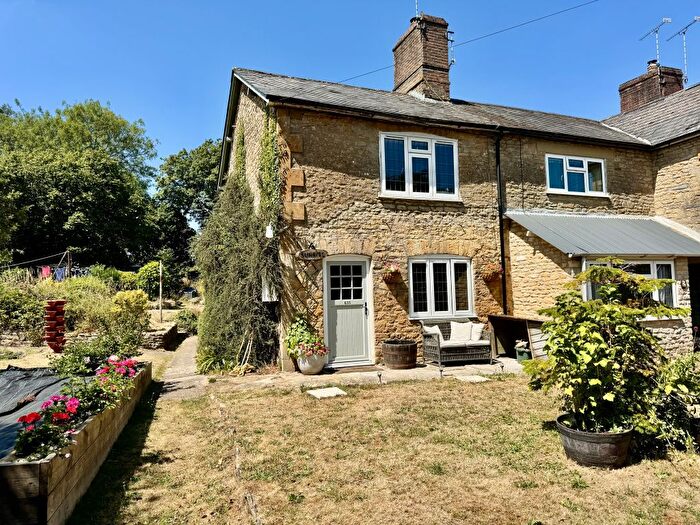 2 Bedroom Cottage For Sale In Sunrise, Sherborne Road, Charlton Horethorne, DT9