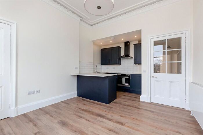 2 Bedroom Apartment To Rent In Belhaven Terrace, Edinburgh, EH10