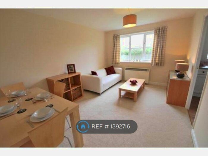 1 Bedroom Flat To Rent In Sherfield Close, New Malden, KT3