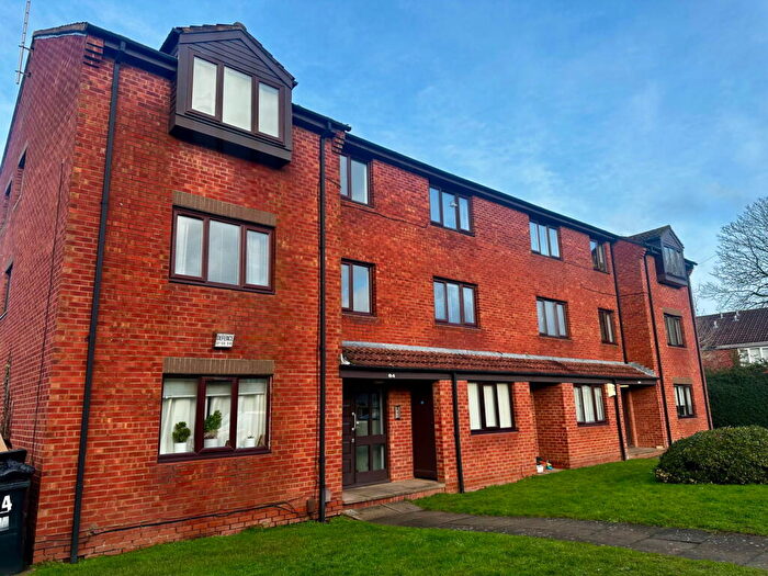 2 Bedroom Flat To Rent In Rednal Mill Drive, Rednal, Birmingham, B45
