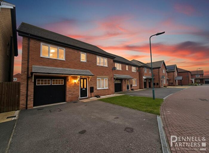 5 Bedroom Detached House For Sale In Leon Drive, Stanground, Peterborough, PE2