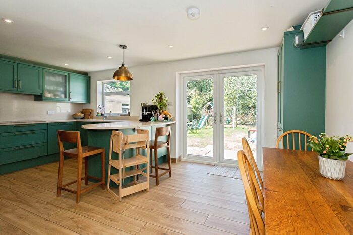 3 Bedroom Bungalow To Rent In Fen Road, Milton, Cambridge, CB24