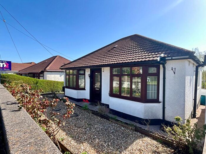 2 Bedroom Bungalow For Sale In Hand Farm Road, New Inn, Pontypool, NP4