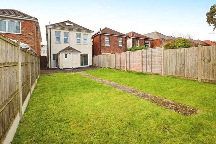 5 Bedroom Detached House To Rent In Bingham Road, Bournemouth, BH9