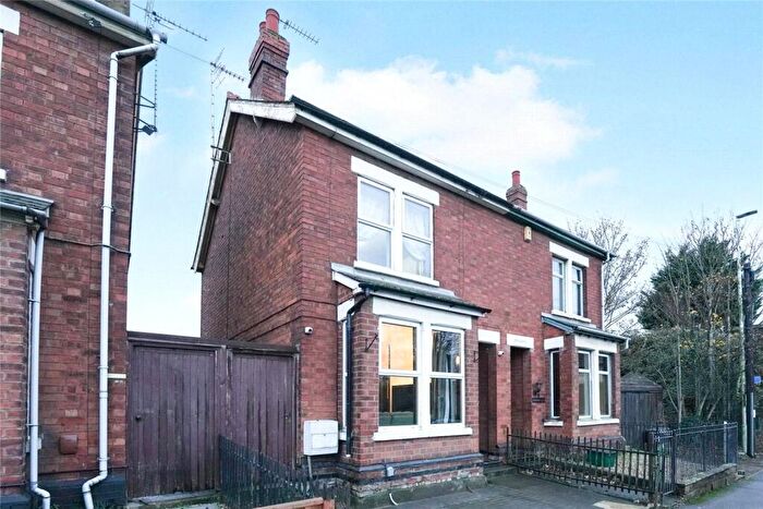 3 Bedroom Semi Detached House For Sale In Painswick Road, Gloucester, Gloucestershire, GL4