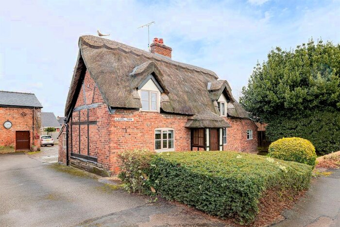 4 Bedroom Detached House For Sale In Tarporley Road, Duddon, Tarporley, CW6