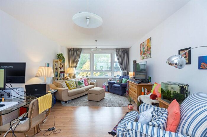 1 Bedroom Flat To Rent In Lords View, St. Johns Wood Road, NW8