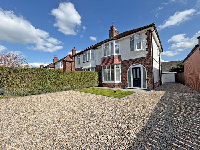 3 Bedroom Semi Detached House For Sale In St. Winifreds Avenue, Harrogate, HG2