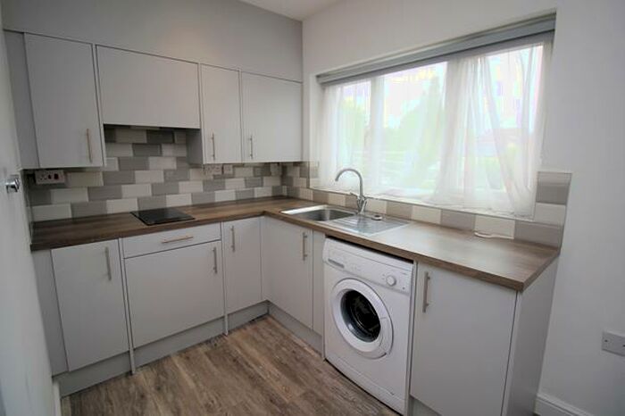 1 Bedroom Flat To Rent In Ampthill Road, Maulden, Beds, MK45