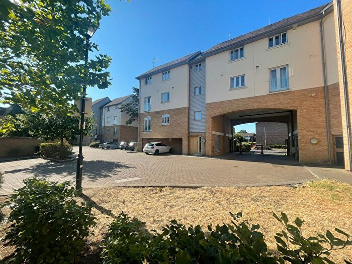 2 Bedroom Flat To Rent In Thomas Court, New Mossford Way, Barkingside, Ilford, Redbridge, IG6