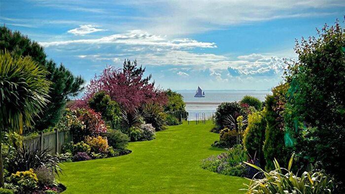 6 Bedroom Detached House For Sale In Dumont Avenue, St. Osyth, Clacton-on-Sea, Essex, CO16