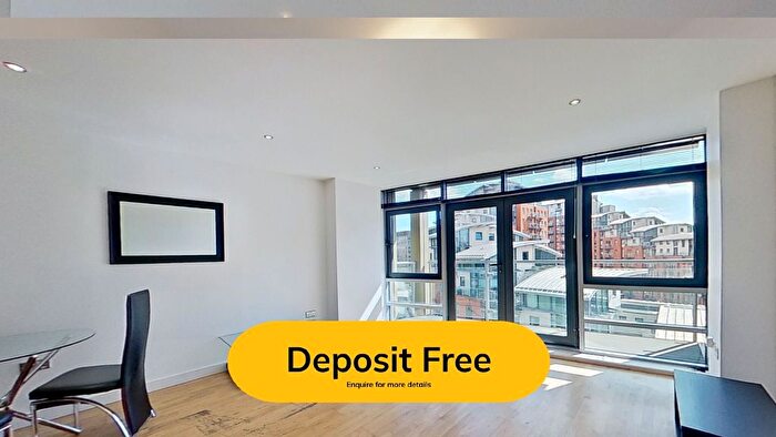 2 Bedroom Flat To Rent In Gotts Road, Leeds, LS12