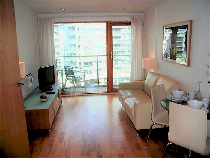 1 Bedroom Flat To Rent In La Salle, Chadwick Street, Hunslet, LS10