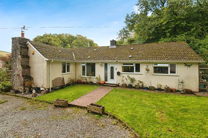 3 Bedroom Detached Bungalow For Sale In Dunsford, Exeter, EX6