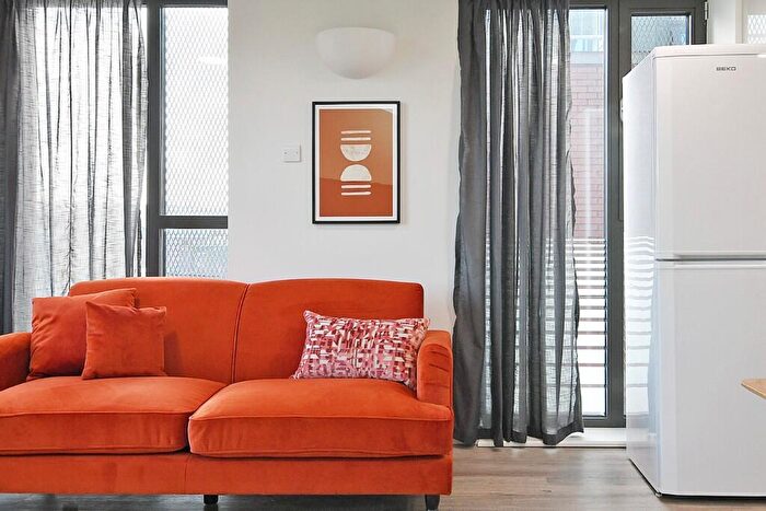 5 Bedroom Apartment To Rent In Sellers Wheel, Arundel Lane, Sheffield, S1