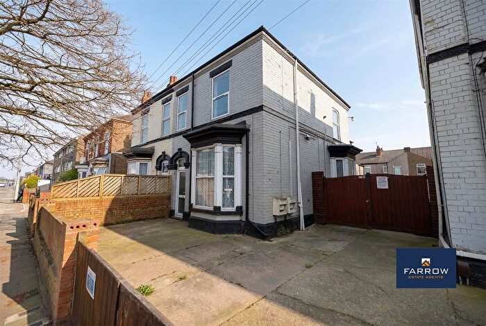 2 Bedroom Flat To Rent In Grimsby Road, Cleethorpes, DN35