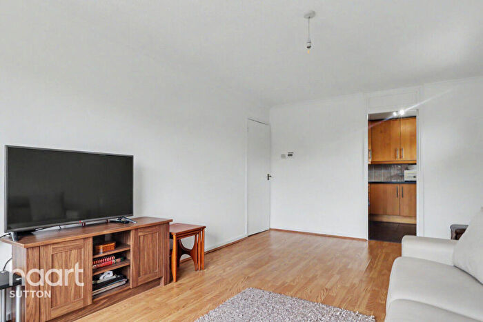 1 Bedroom Flat For Sale In A Devonshire Road, Sutton, SM2