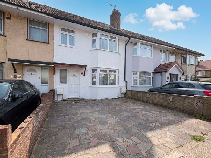 3 Bedroom Terraced House To Rent In Widmore Road, Uxbridge, UB8