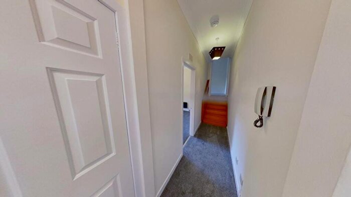 1 Bedroom Flat To Rent In Dalcross Street, Partick, Glasgow, G11