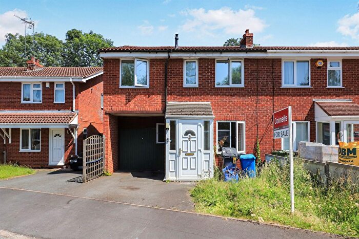 3 Bedroom Semi-Detached House For Sale In Gleneagles Road, Perton, Wolverhampton, WV6