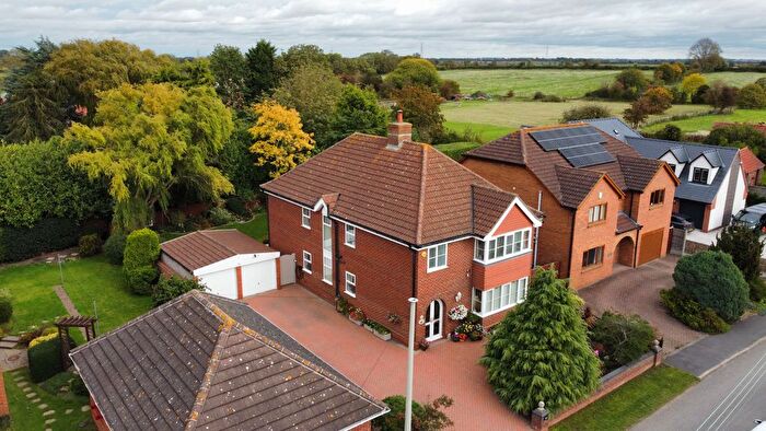 4 Bedroom Detached House For Sale In Maltkiln Road, Fenton, LN1