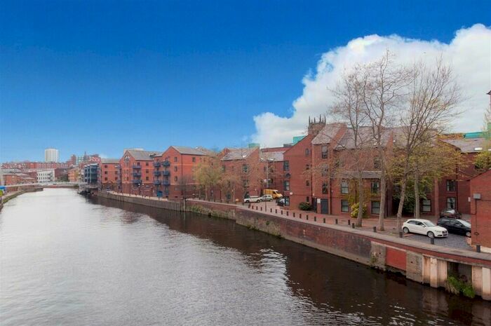 1 Bedroom Apartment To Rent In The Chandlers, Leeds City Centre, LS2