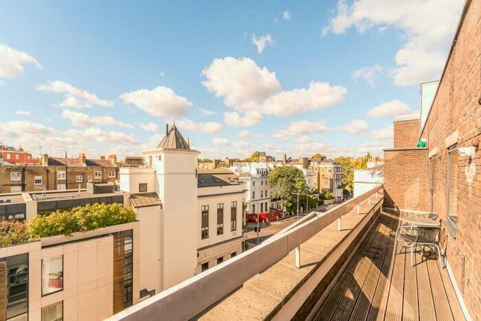 2 Bedroom Flat To Rent In Fulham Road, London, SW3